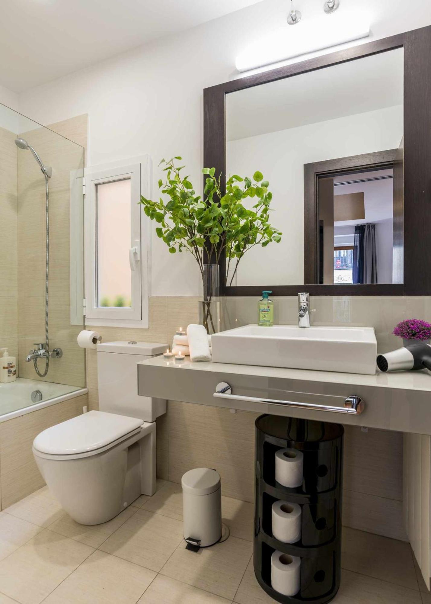 Prado By Skykey Apartment